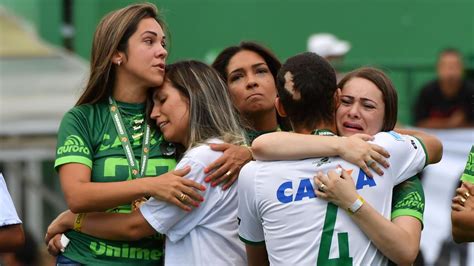 Chapecoense forveti baba olacağım demişti ama. Chapecoense: Bewegendes erstes Spiel nach dem ...