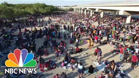southern border crisis leads to mass deportations youtube