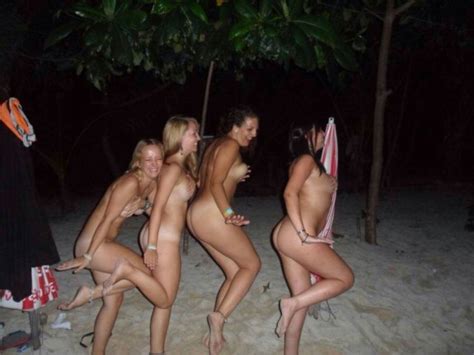 Fun Bikini Vacation Party Porn Pic Eporner