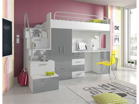 Manche kunden bevorzugen ein hochbett mit einer breiten matratze. Hochbett PATI mit Schreibtisch, Schrank und Treppe