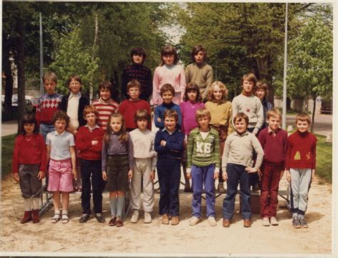 Photo De Classe CM 2 De 1983 Ecole Edouard Herriot Chaumont