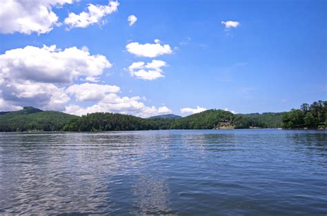 Lake james nc homes for sale lake james is nestled in the rolling hill country of western north carolina. Lake Glenville | Lake Glenville NC Real Estate & Homes for ...