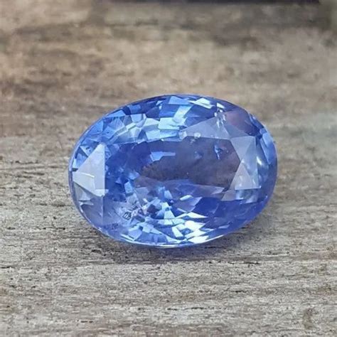 Ceylon Sri Lanka Sapphire Gemstone Packaging Type Packet At Rs 9000