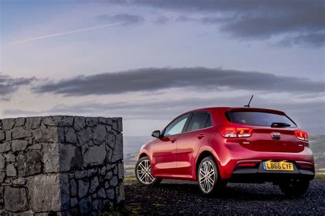 Kia Rio 2017 Review Solid Tech And Good Value In A Small Compact