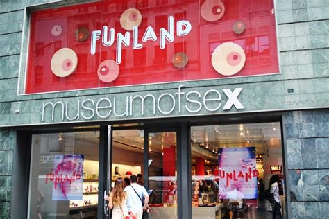 Get Hot And Heavy At The Museum Of Sex