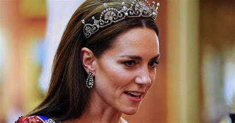 Tiara And Blow Dry Kate Middleton Surprises With A New Hairstyle The Limited Times