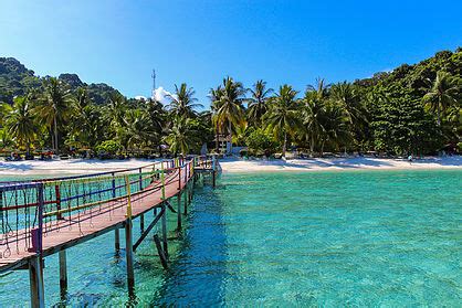 At this redang island resort, you'll be within half a mile (1 km) of redang beach and 16 miles (25 km) of university of malaysia terengganu. Sari Pacifica Redang: Malaysia's Top Island | Terengganu # ...