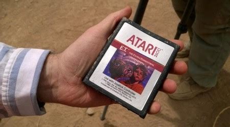 Ver más ideas sobre juegos retro, video juego, juegos. Los cartuchos de E.T. sí fueron enterrados por Atari y hoy ...