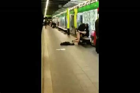 Trashy Couple Have Sex In A Subway Station Scrolller