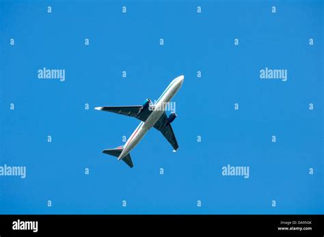 First Choice Airways Boeing 767 Stock Photo Alamy
