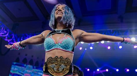 Top AEW Star Wants Full Circle Moment With Mercedes Mone At All In