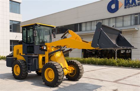 China 2 Ton Ce Diesel Mini Small Front End Wheel Loader With Snowblade