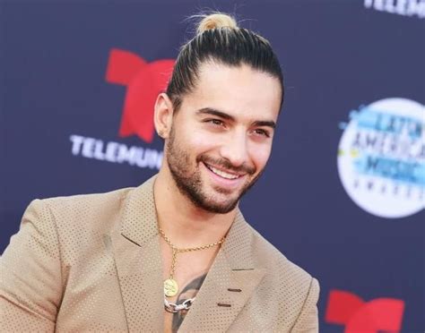 Música, videos, eventos, merchandising y más! Maluma Net Worth 2020: Age, Height, Weight, Girlfriend ...