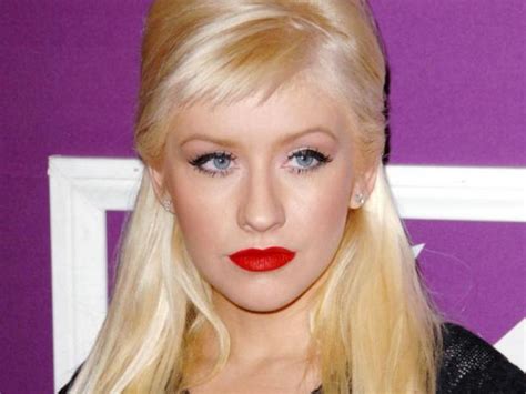 Christina Aguilera Kobiety są bardziej sexi Życie gwiazd Newsy