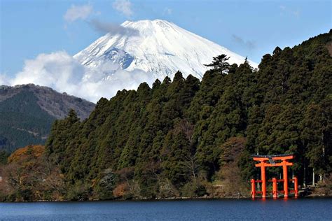 Small Group Tours And Luxury Holidays Inc Hakone And Lake Ashi Transindus