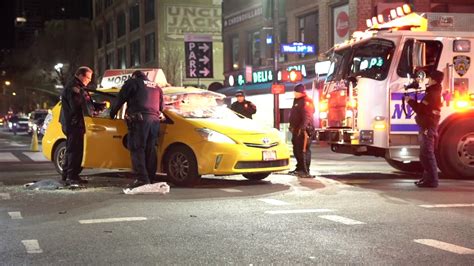 Nypd Fdny Esu Ems On Scene Of Overturned Nyc Taxi On 9th Ave
