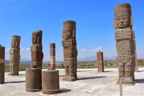 La Zona Arqueológica De Tula Hidalgo Revista Vía México