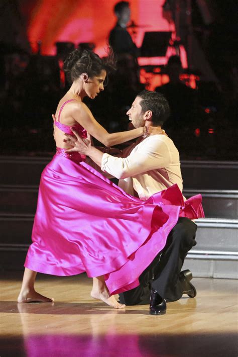 Gh Star Kelly Monaco Returns For Dancing With The Stars 10th Anniversary Special Tv