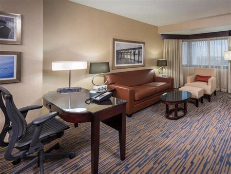 Doubletree Suites By Hilton Hotel Columbus Downtown In Columbus Oh