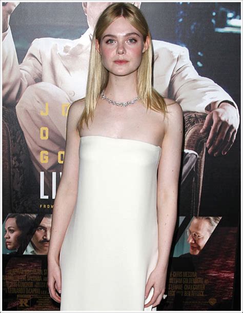 Popoholic Blog Archive Elle Fanning Gets Ultra Cute And Chesty At