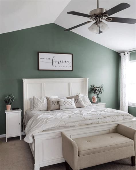 Caldwell Green Hc 124 Benjamin Moore What Color Is Review And Use