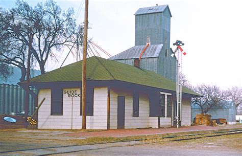 Cbandq Depot At Guide Rock Nebraska Chicago Burlington And Qu Flickr