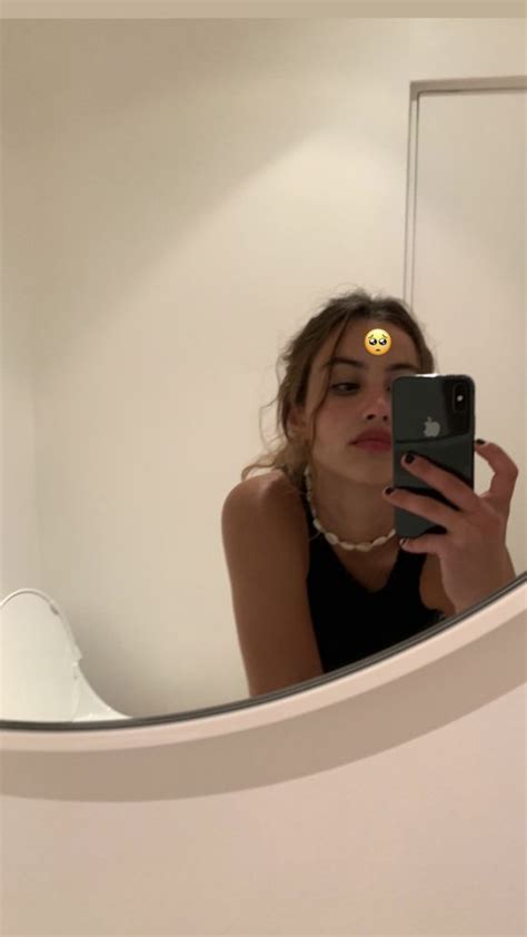 Pinterest ☆ Georgiaspanswick Mirror Selfie Poses Selfie Poses Selfie Ideas Instagram
