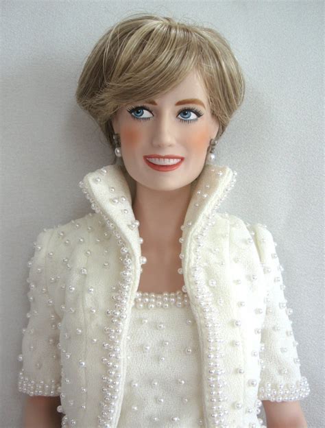 Diana Princess Of Wales Porcelain Doll Franklin Mint 1997