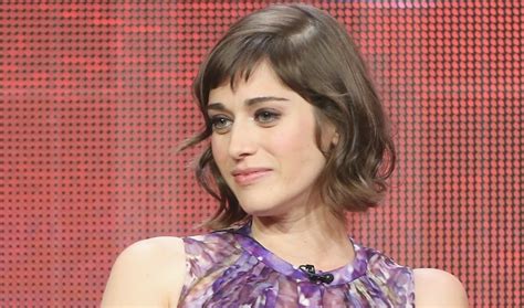 Lizzy Caplan S Gq Interview Got Us Really Excited For Masters Of Sex