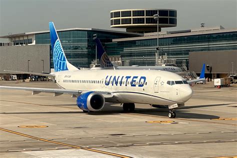 United Airlines May Reduce Newark Schedule In Flight Delay Fallout
