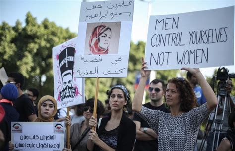 Video Egyptian Protesters Demand End To Sexual Harassment Middle East Eye édition Française