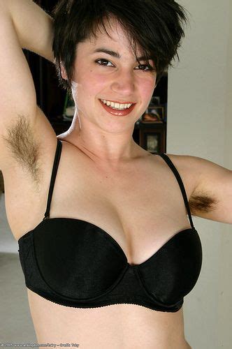 Pin By Randy Gilbert On Natural Hairy In Hairy Women Natural