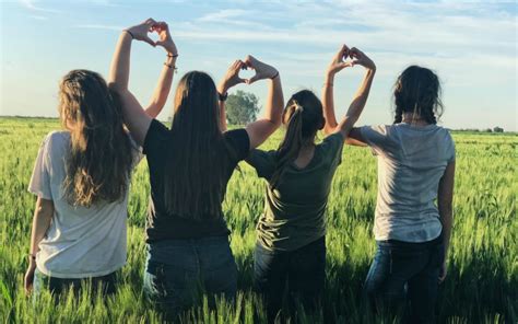 Teenage Guide To Making Friends Finding Your True Authentic Self