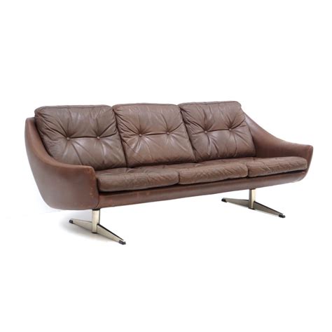 Vintage Brown Leather Sofa With Chrome Base 98406