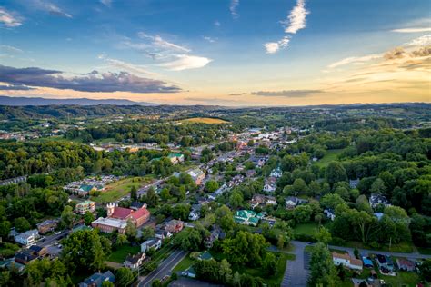 Abingdon Virginia Berkshire Hathaway Homeservices Mountain Sky