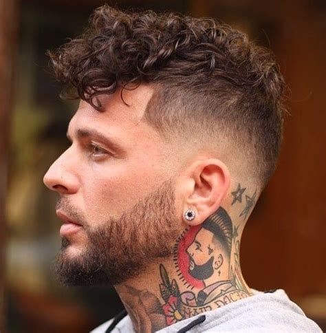 Men's fashion and style are no less versatile than women's. 32+ Charming Style Men S Hairstyle With Beard 2021
