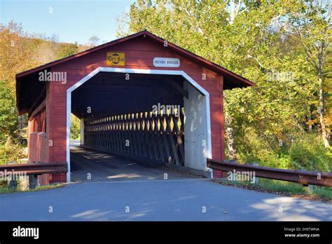 Bennington Vermont Usa The Burt Henry Covered Bridge Or Simply The