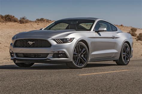 අලුත් කාර් Ford Mustang Ecoboost පිස්සුද හැටිද