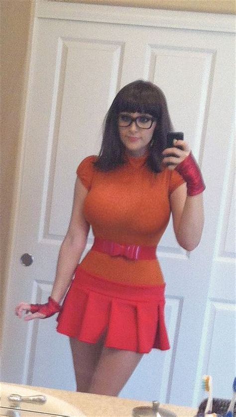 Velma Cosplay Scoobydoo Selfie Selfies Glasses Cosplay