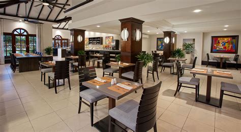 restaurant tara lounge
