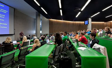 Phoenix Biomedical Campus Health Sciences Education Building