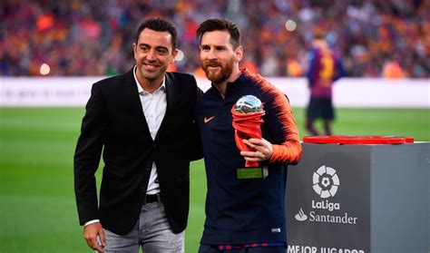 Xavi Surrenders To Leo Messi Hes The Best And He Couldnt Miss The