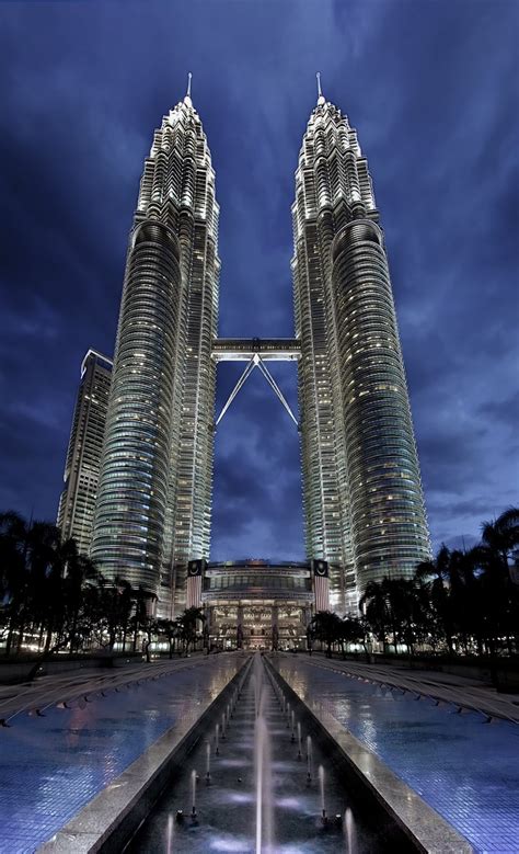 The 20 Most Famous And Iconic Buildings All Around The World