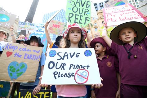 A group of kids, ages 10 to 21, are threatening the trump administration's environmental agenda (or, rather, its lack of one) through a federal lawsuit. Global climate rally kicks off with kids Down Under ...