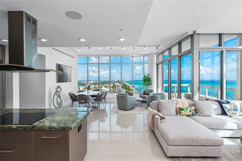 Home Of The Day A Posh Carillon Residences Penthouse In Miami Beach