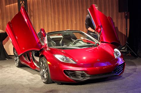 The Gallery Event Showcases High End Cars At 2014 Detroit Show