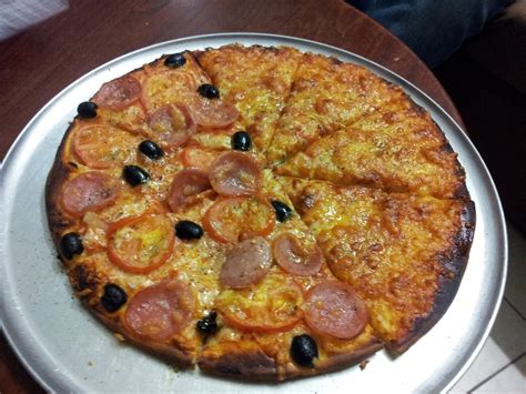 The Half And Half Pizza Pizza Photo 33490617 Fanpop