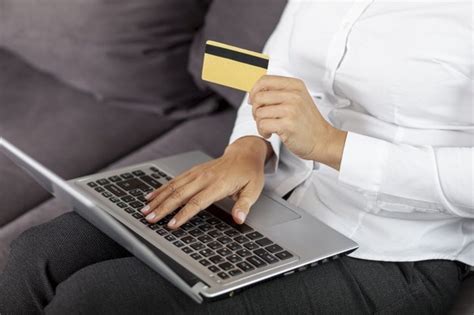 Namun tentunya sebelum menggunakannya, anda pun harus tahu. Cara Membuat Kartu Kredit BRI, Bisa Offline dan Online - Ajaib