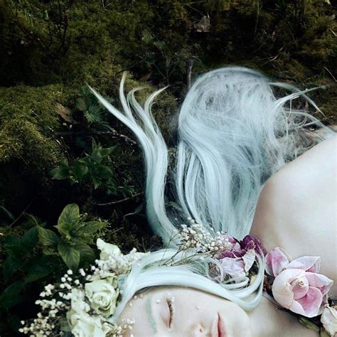 Fairytale photography by Bella Kotak #fineartphotography #fairytale in 2020 | Fairytale ...