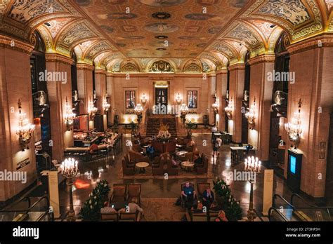 The Famed Lobby Of The Palmer House Hotel Chicago The Oldest